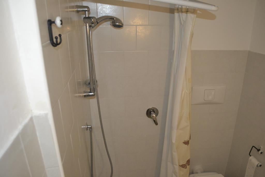 La Casa Di Cirro Apartment Procida Ruang foto